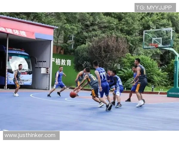 新疆与广东首场对决精彩回顾赛场瞬间与战术解析全记录 新疆与广东首场对决精彩回顾赛场瞬间与战术解析全记录